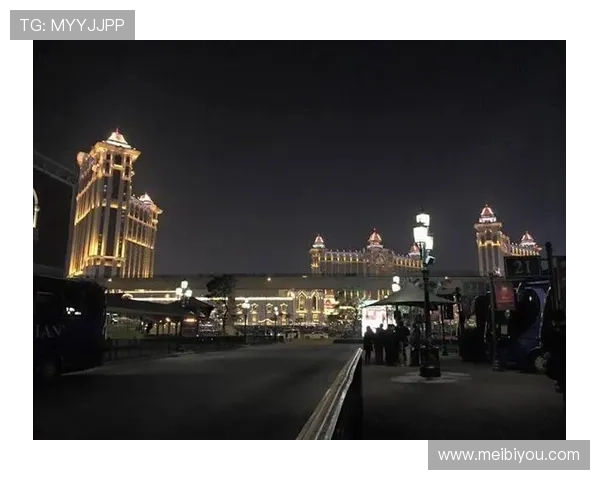 澳门最出名赌城：澳门旅游与博彩结合的文化体验，感受多元魅力的旅游胜地